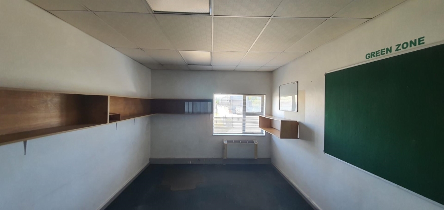 Commercial Property for Sale in Airport Industria Western Cape
